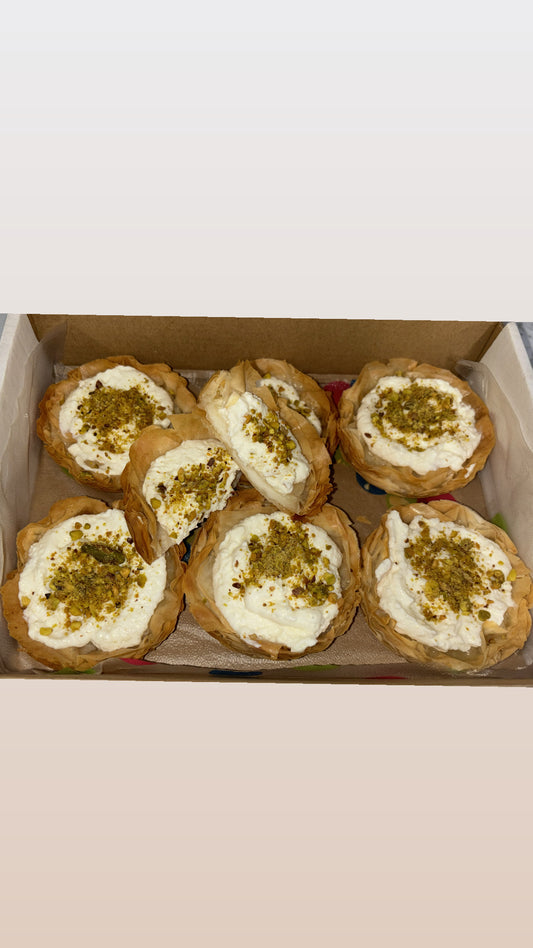 Crème filled baklava